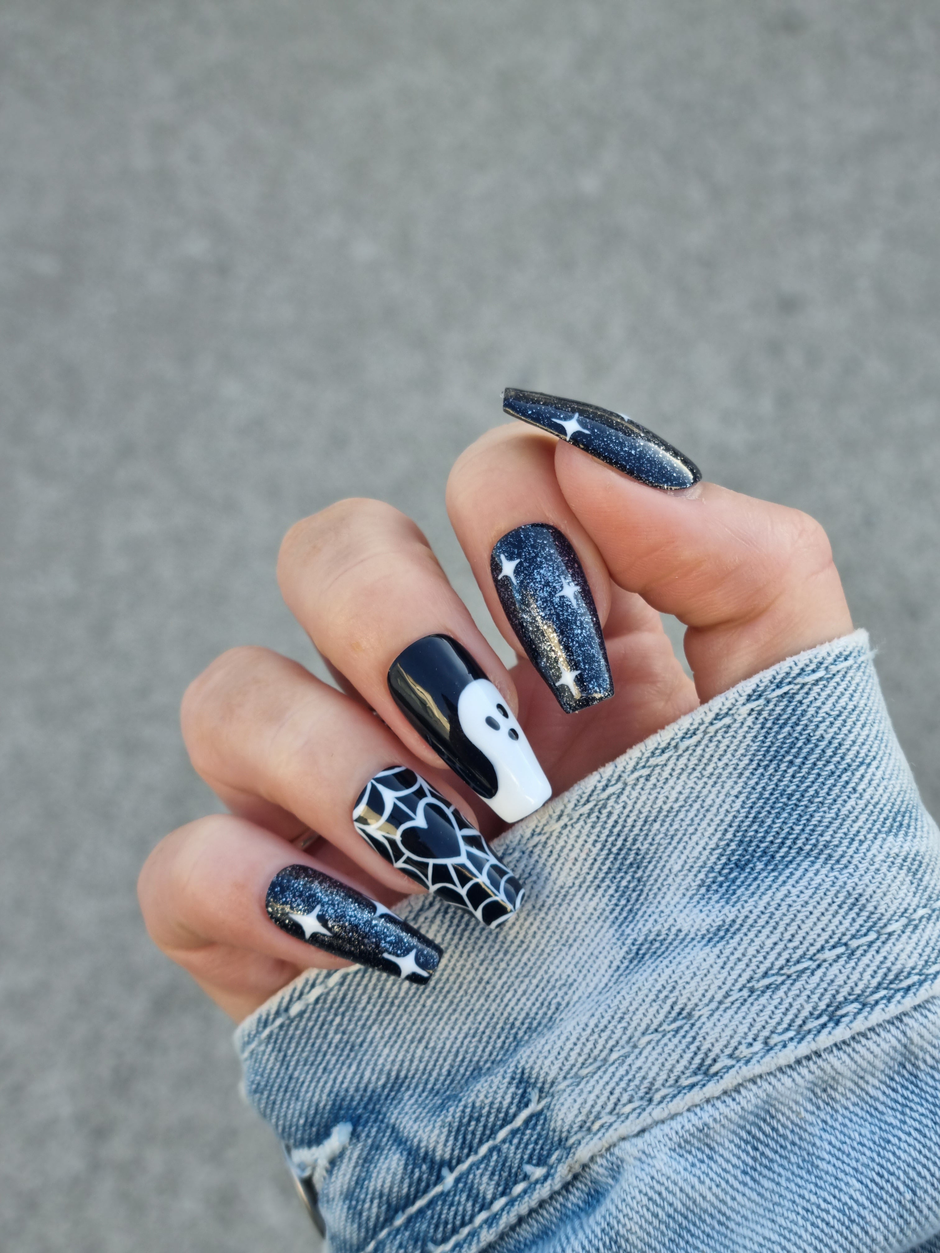 Ghosted Black - Halloween