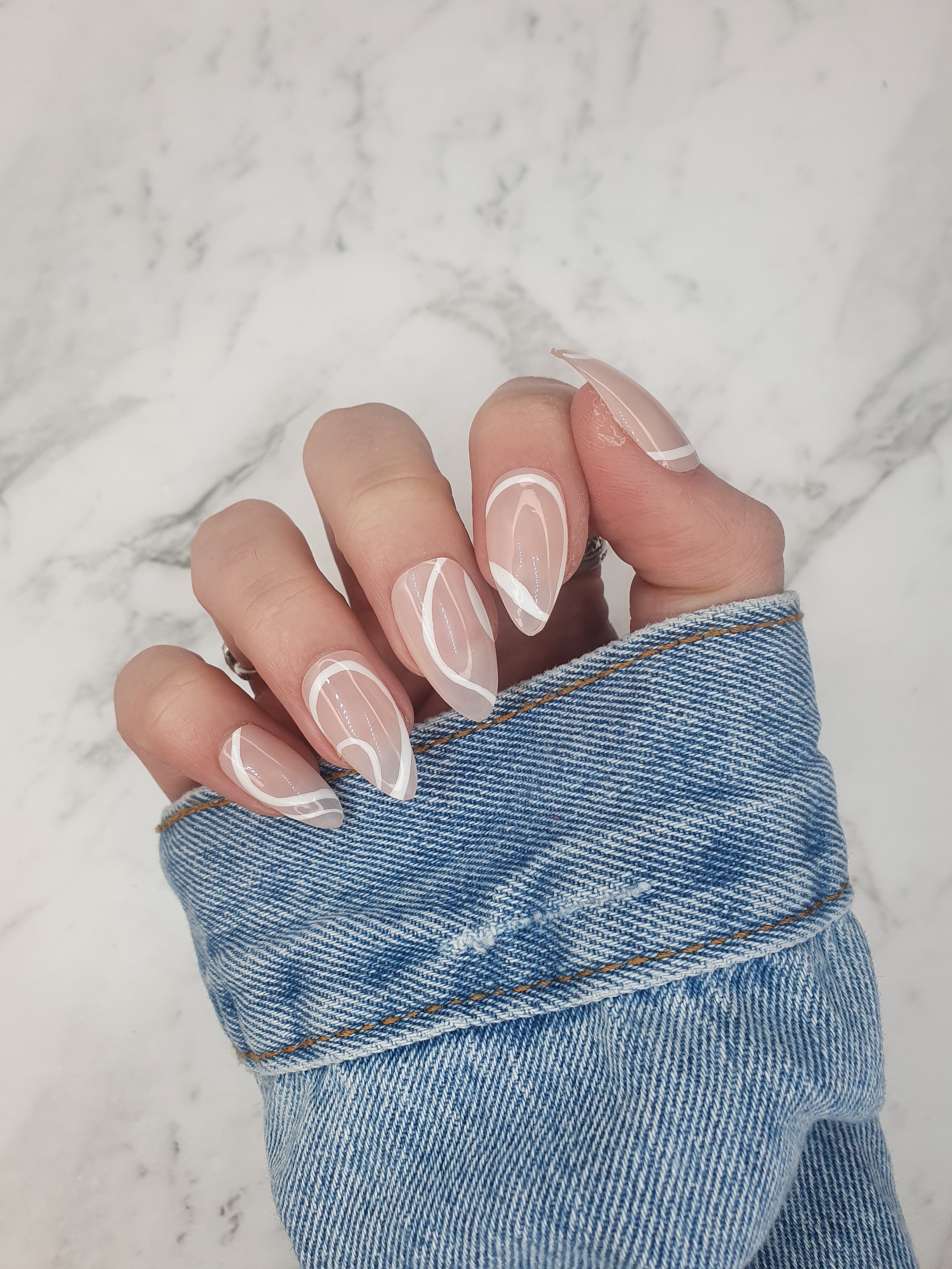 Swirl White
