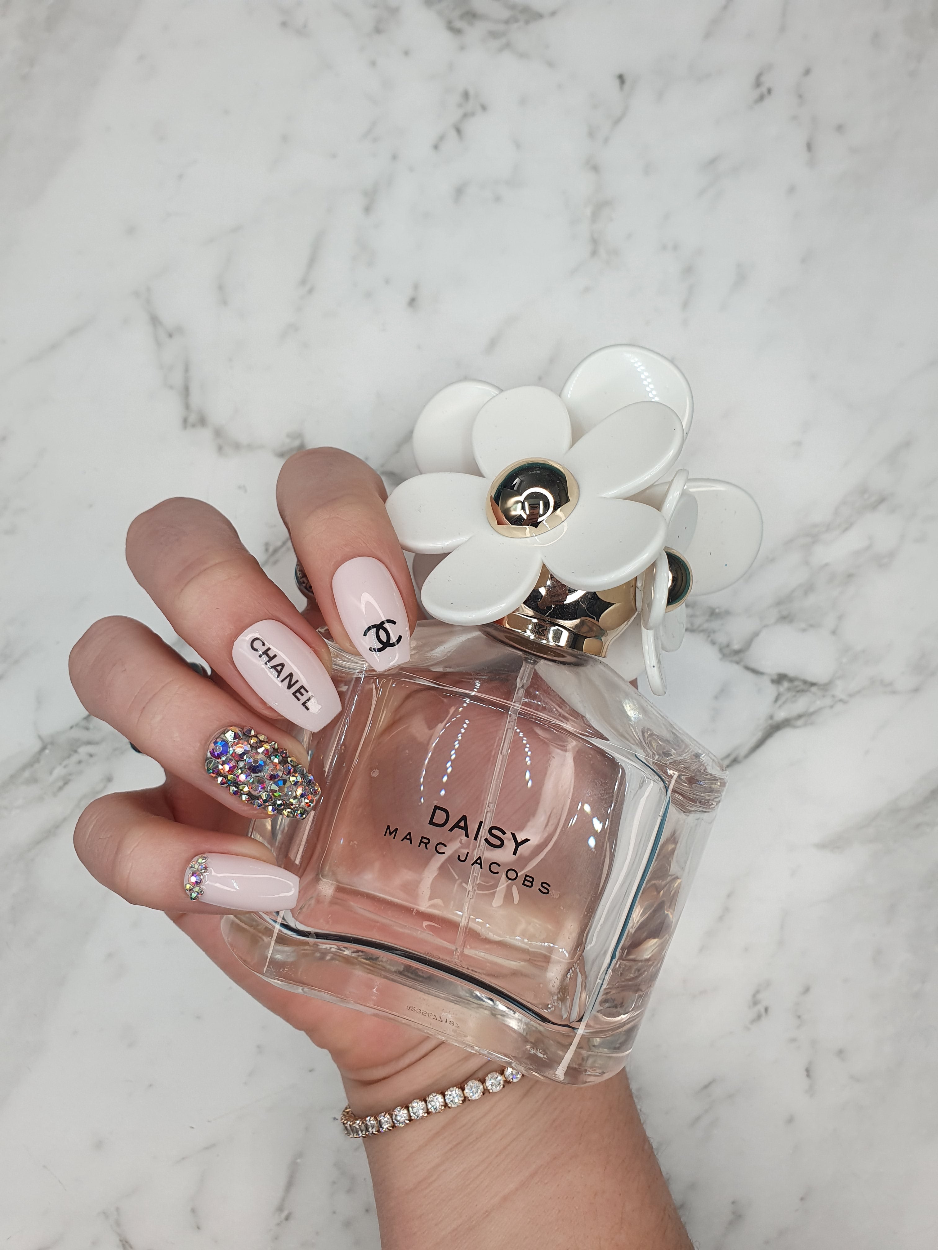 Classy & Fabulous